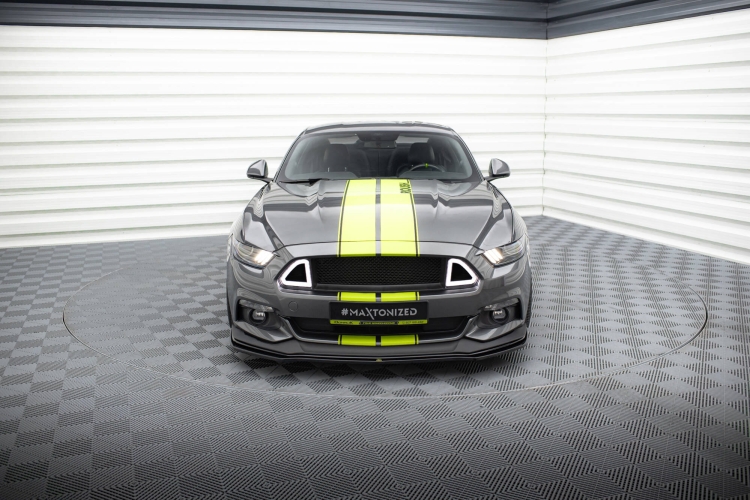 pol_pl_Splitter-Przedni-Ford-Mustang-GT-Mk6-422_2.jpg